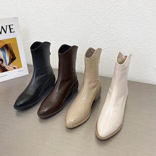 韩版潮牌长筒靴女骑士靴新款白色尖头长靴粗跟高筒西部靴子小短靴