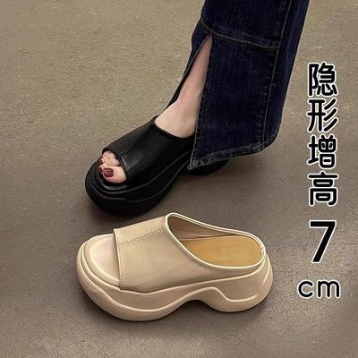 香港真皮厚底凉拖鞋女夏季外穿2025新款配裙子松糕增高坡跟一字拖