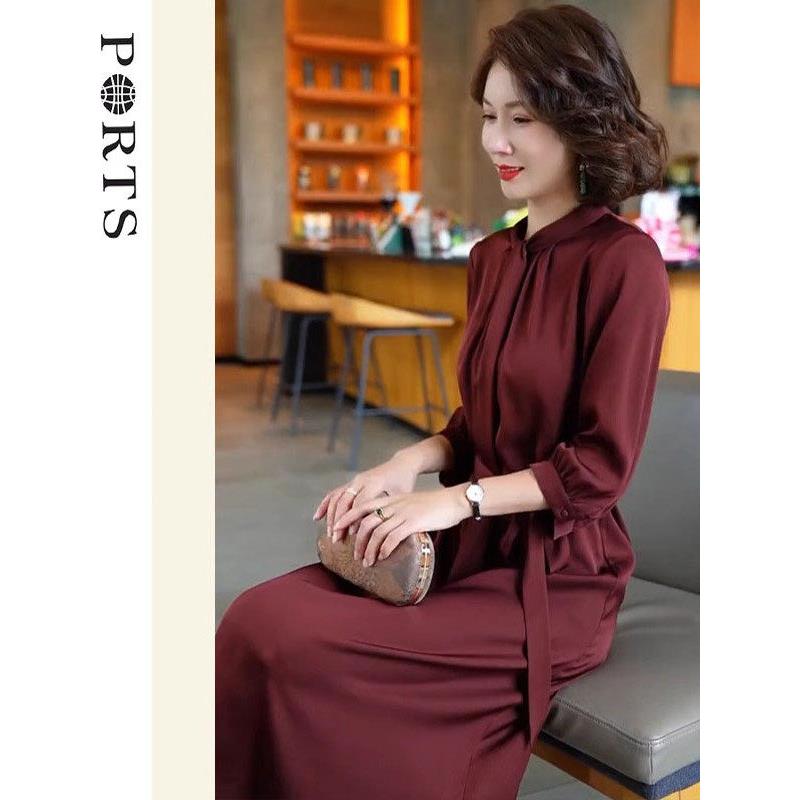春季端庄大气女神范气质正式场合高级感真丝醋酸酒红色收腰连衣裙