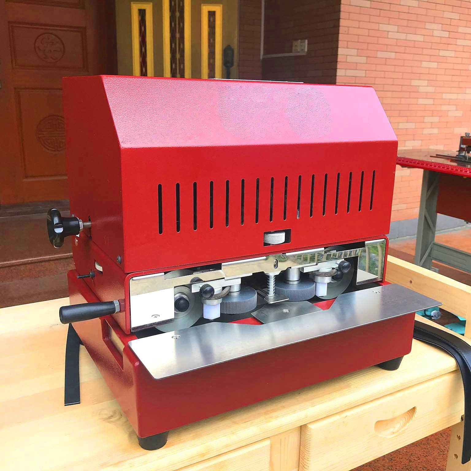 皮带油边机DAT-02A能｜水｜平放置的工作可台｜对带尖进行预染节