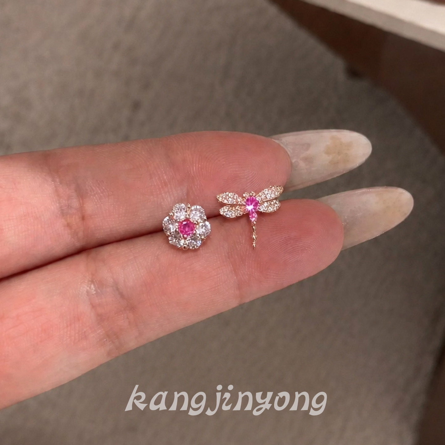 【晚霞中的红蜻蜓】精致独特耳环