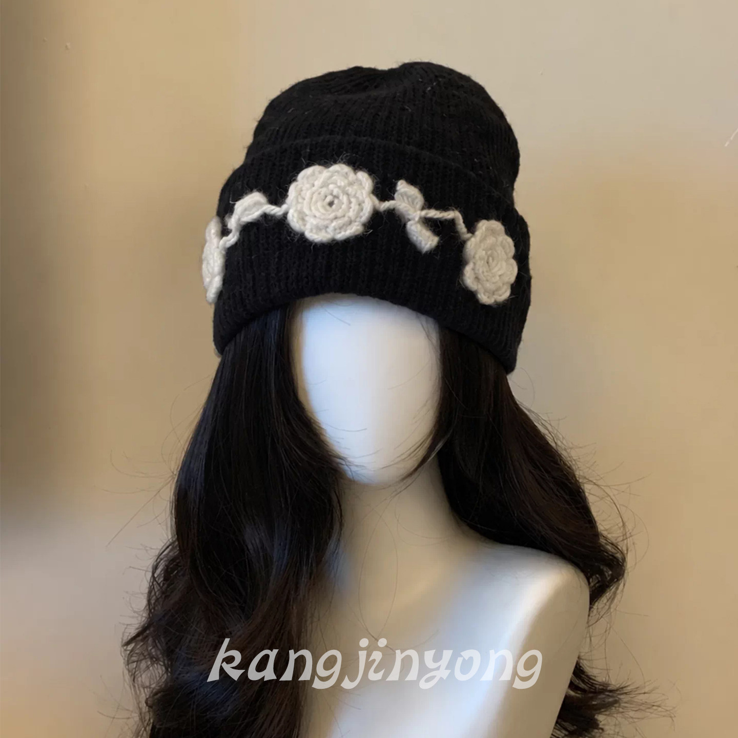 经典小香风立体钩织花朵堆堆帽女