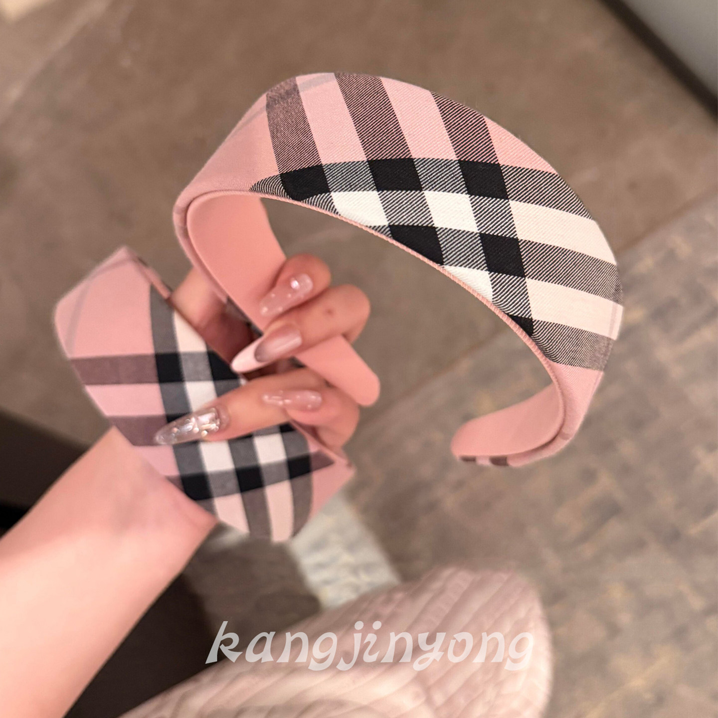 韩系温柔粉黑格纹宽版发箍女精致