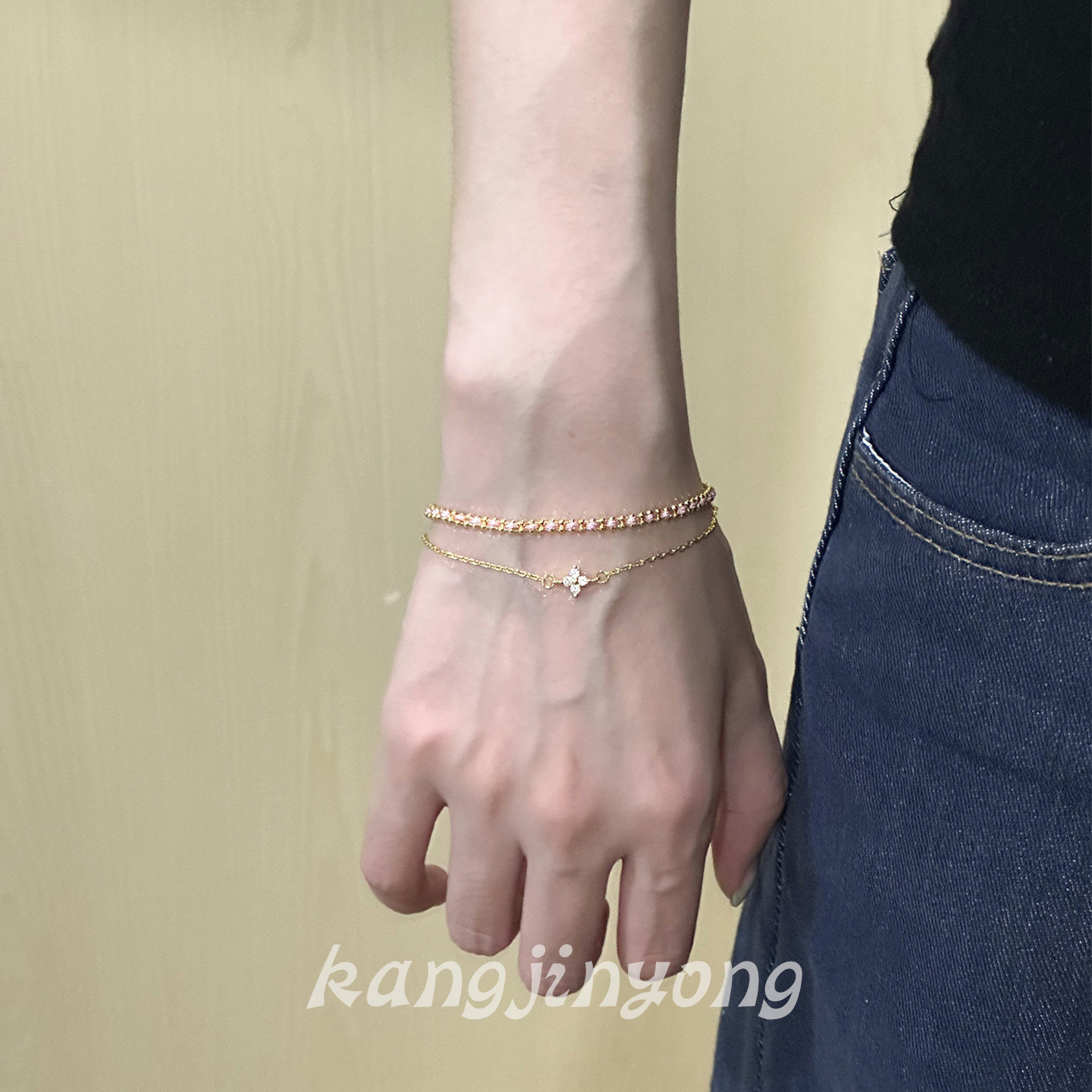 法式双层粉色四叶花小彩绳手链女