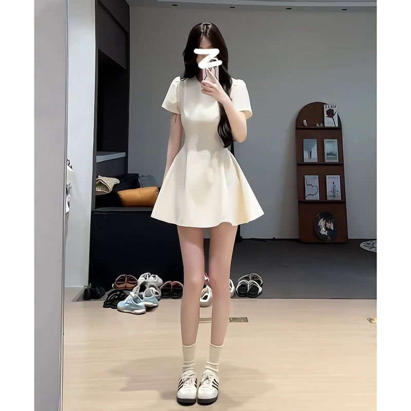 正品白色短袖连衣裙子女夏季法式小个子高级感小礼服裙收腰小白裙
