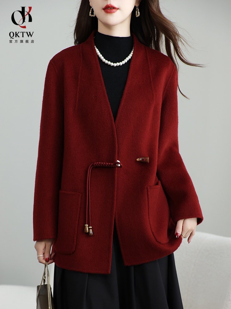 毛呢外套女2025秋冬季新款中年妈妈新中式双面绒上衣短款红色大衣