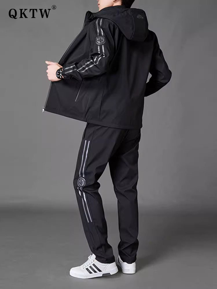 运动服套装男士2025年秋冬新款宽松显瘦帅气时尚户外休闲两件套