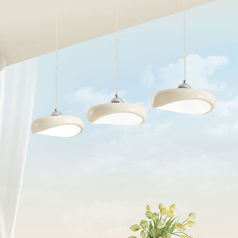 热销云团法式餐厅吊灯奶油现代极简约吧台餐桌创意新款吊灯具