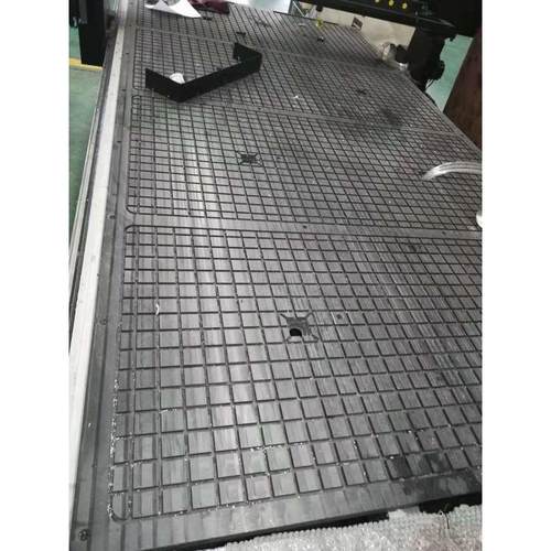 黑色硬板pvc板阻燃级pvc吸附真空板1300*2550雕刻机真空吸附台面