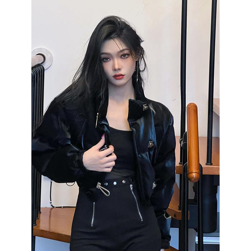 加厚保暖设计感金属卡扣辣妹棉服女冬季韩版短款立领黑色棉衣新款