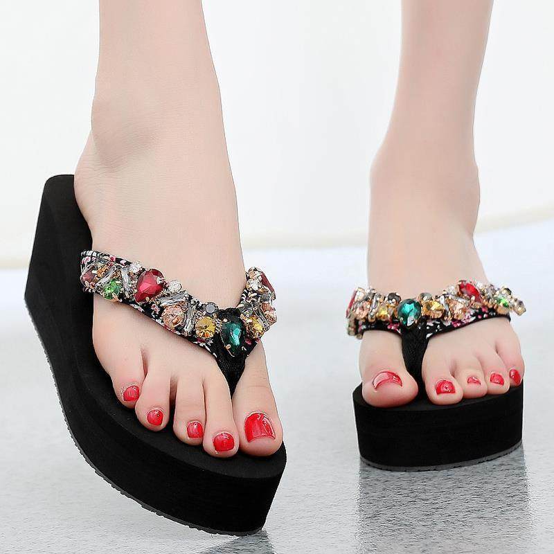 2025外穿高坡跟人字拖防滑水钻凉拖鞋女夏时尚海边夹脚沙滩鞋厚底,女鞋,人字拖,淘宝优惠券,粉丝福利购,淘宝优惠卷