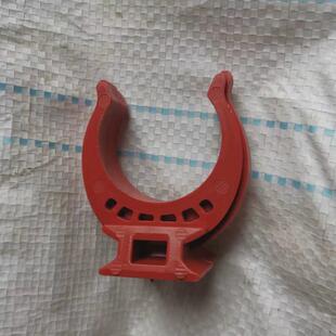 400个建筑钢跳板卡扣宽压型钢跳板卡子厚塑料脚手架踏板U型固定卡