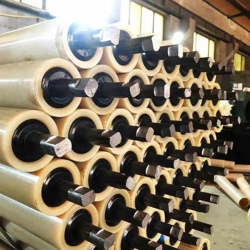 热销厂家供应焊接输送带矿用槽型输送带尼龙缓冲托辊收口托辊托辊