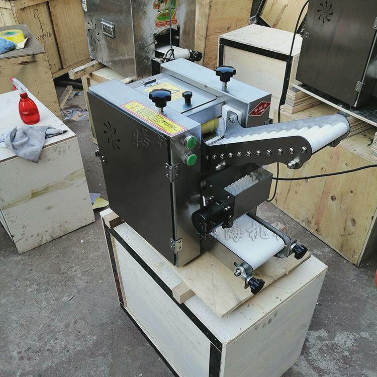 товар из китая 云吞皮机小型全自动水饺皮机商用烤包子皮机饺子皮机多少钱一台