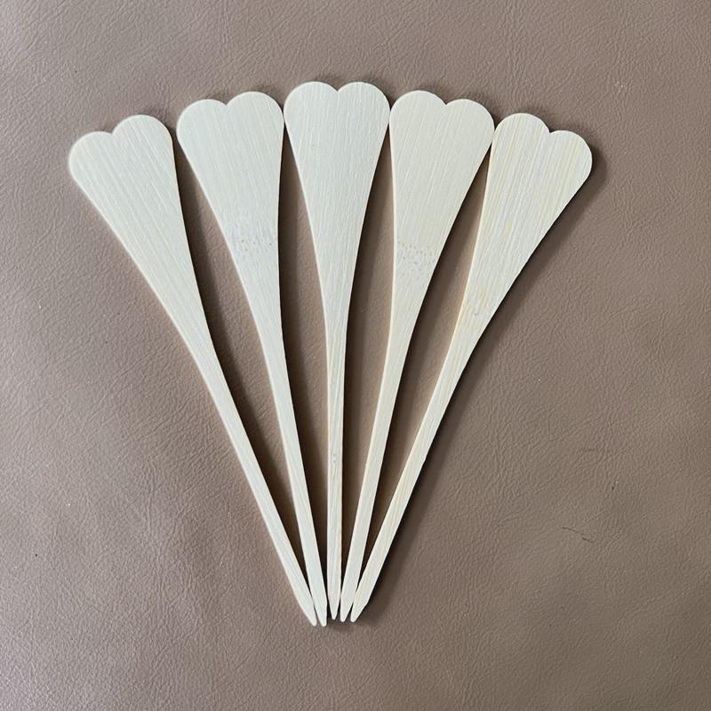 热销网红爱心小串糖葫芦竹签子迷你花式可爱心型水果签创意鸡尾酒图片