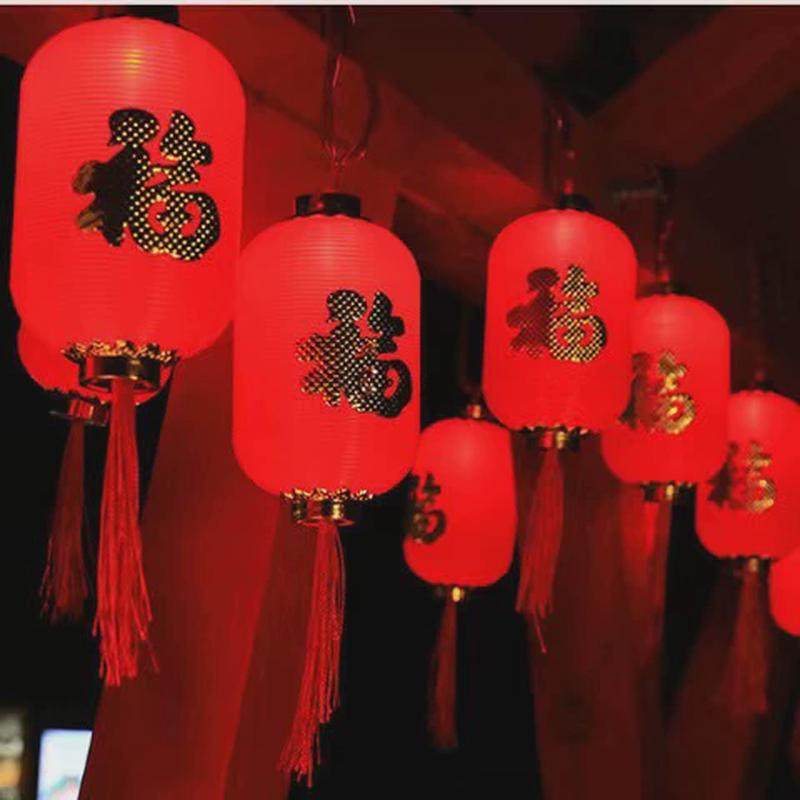 春节装饰过年小红新款挂饰2024灯笼结婚新年龙年布置挂件闪彩灯串