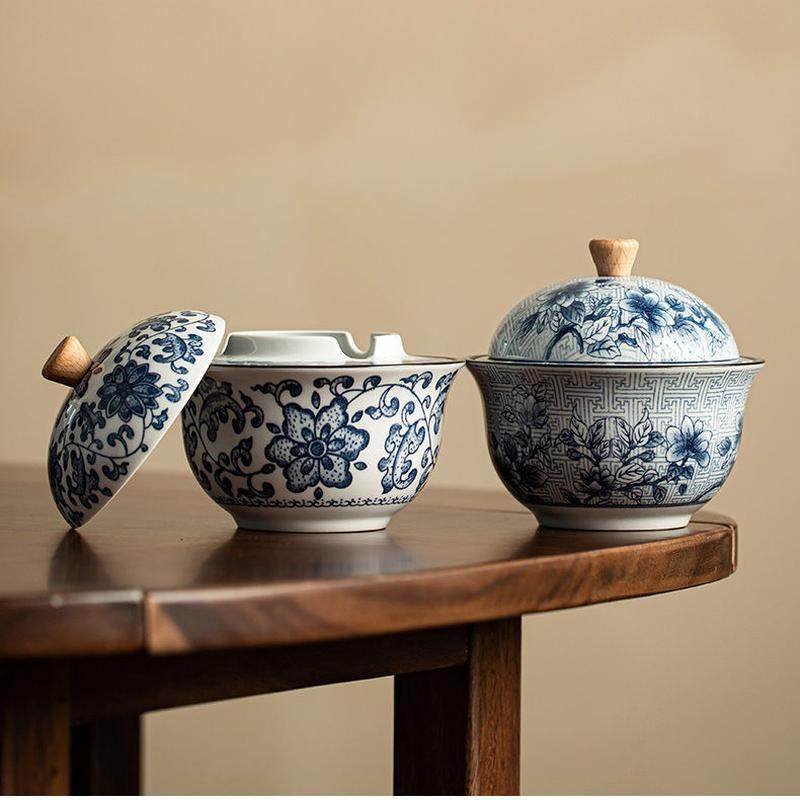 青花瓷烟灰缸陶瓷带盖防飞烟灰满印花家用客厅茶桌办公室烟缸摆件,包装,红酒瓶,淘宝优惠券,粉丝福利购,淘宝优惠卷
