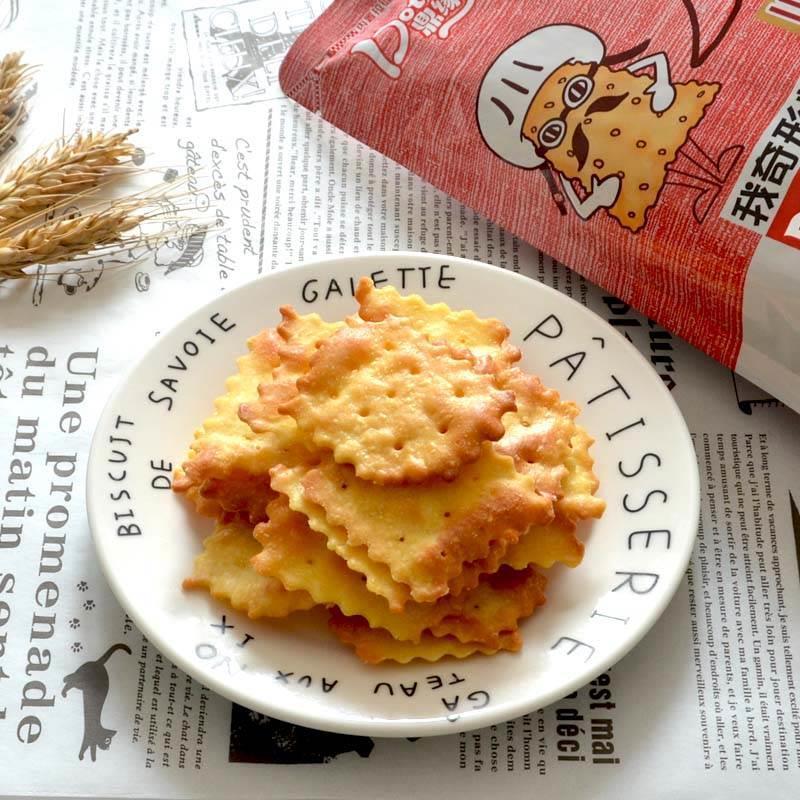 新日期ly鼎缘碱体达人苏打饼干多口味网红零食排骨芝士碱性咸味梳
