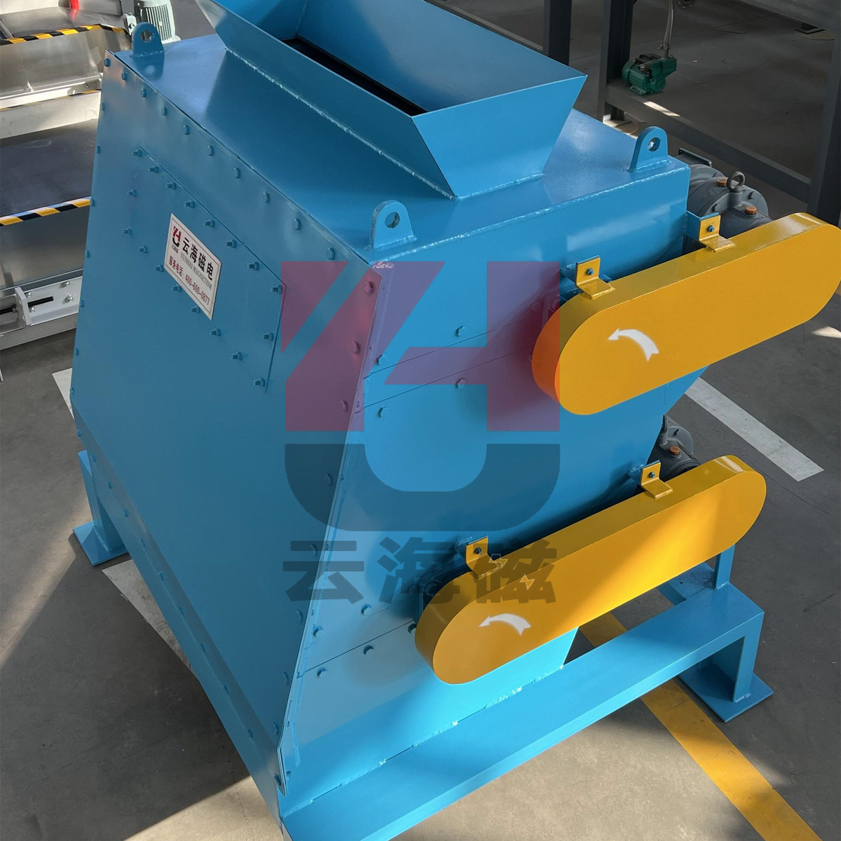 干式磁选机钢渣磁选磁选机混合物铁磁物选矿设备河沙选矿除铁器