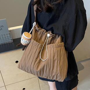 流行单肩包大容量托特包春夏通勤斜 新品 休闲包包女式 2025新款 时尚