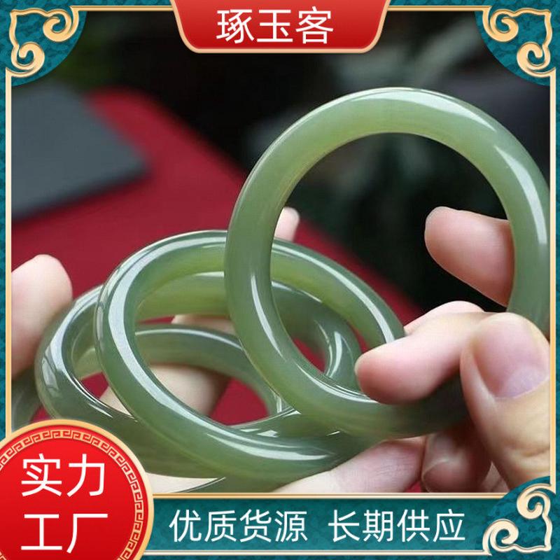 和田玉湖水绿色古青玉石阿富汗料手镯天然晴水料复古圆条玉石镯子