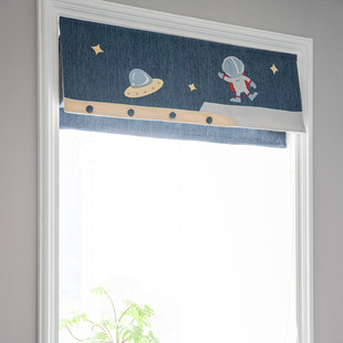 71tx新款 帘房漫游太空男孩头罗马帘飘窗窗帘定制儿童房升降帘提