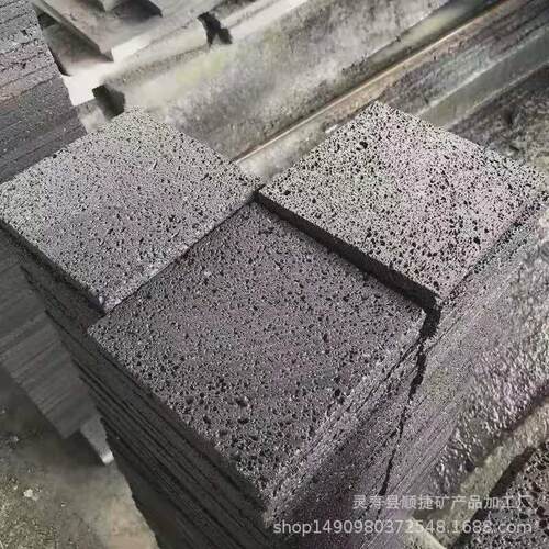 火山石板园林庭院铺路踏步石别墅内外墙装饰黑色火山石板黑洞石