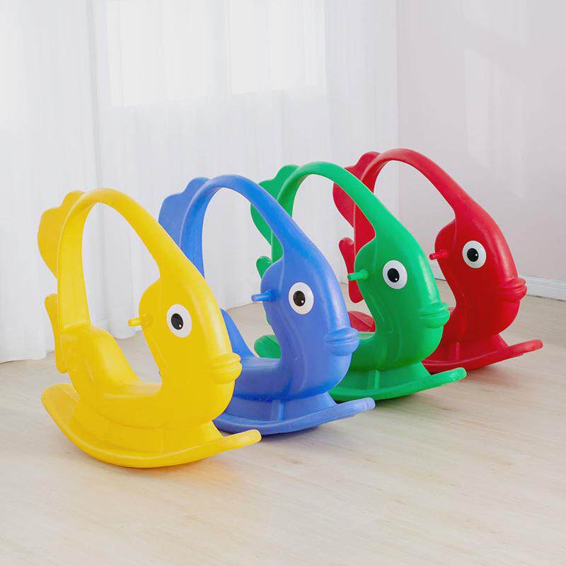 幼儿园儿童家用室内户外室外小马小鹿邦尼马摇滚鱼塑料加厚摇摇马
