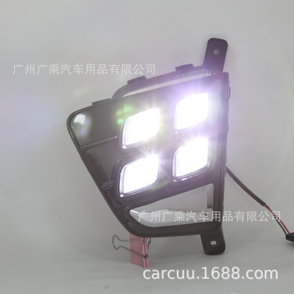 适用于新款IX25四眼日行灯 14-17 Creta IX25前雾灯 LED