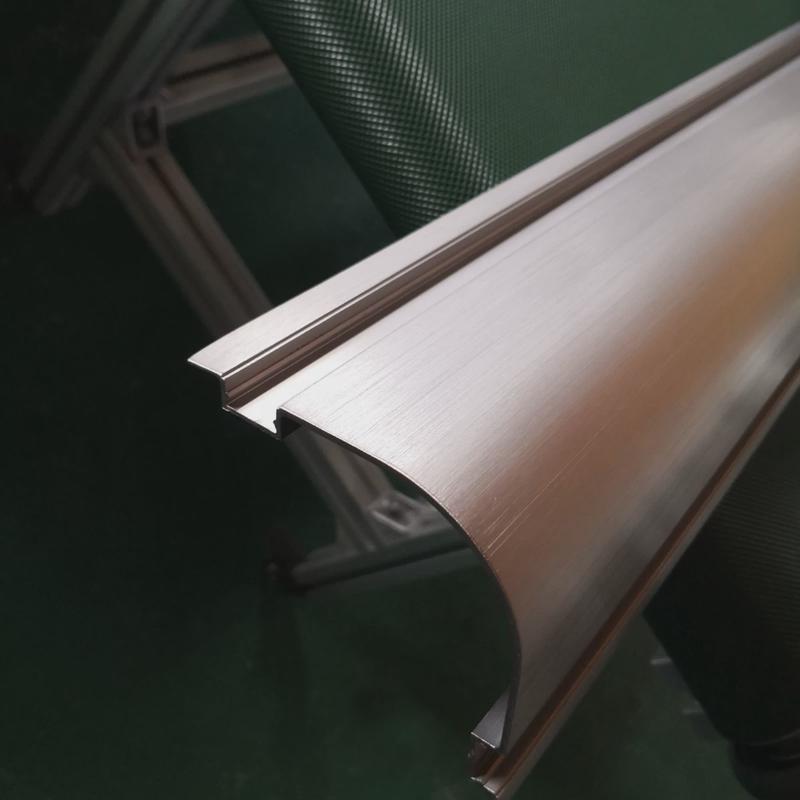 热销自动拉丝机铝表面拉丝机铝型材表面拉丝机异形管材表面拉丝机