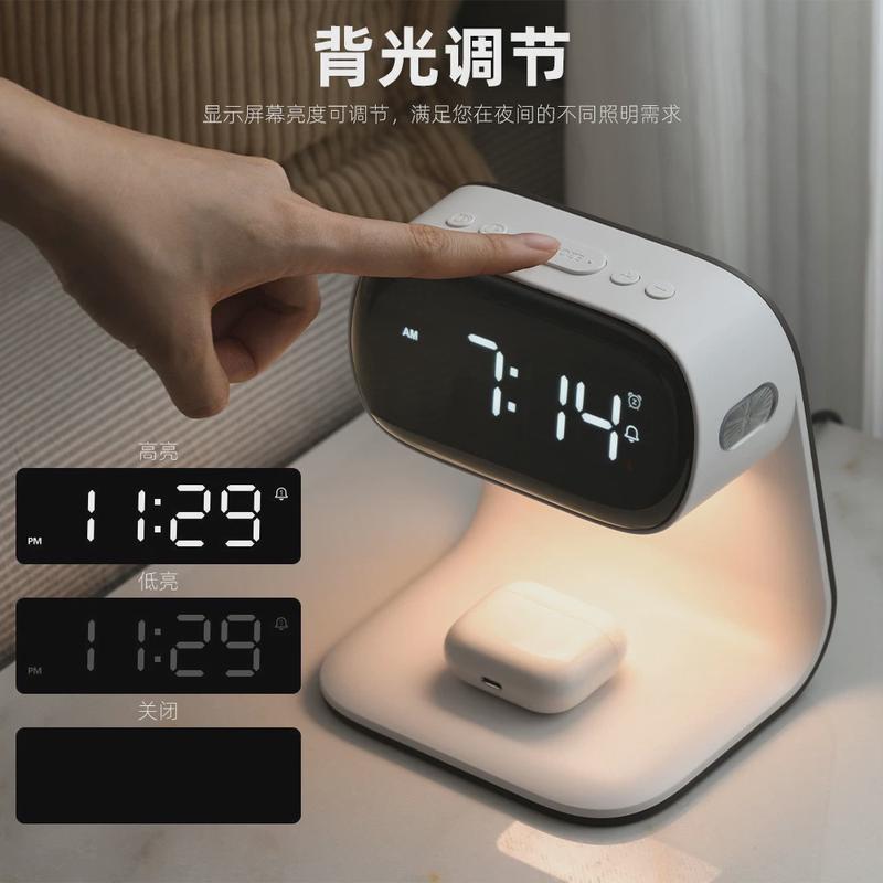 手机无线充时钟小夜灯多功能插电家用床头小灯轻奢高级感闹钟灯