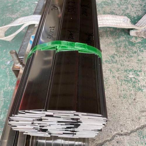 现货201不锈钢扁钢方钢扁铁实心拉丝光面板条扁条6米一条规格齐全