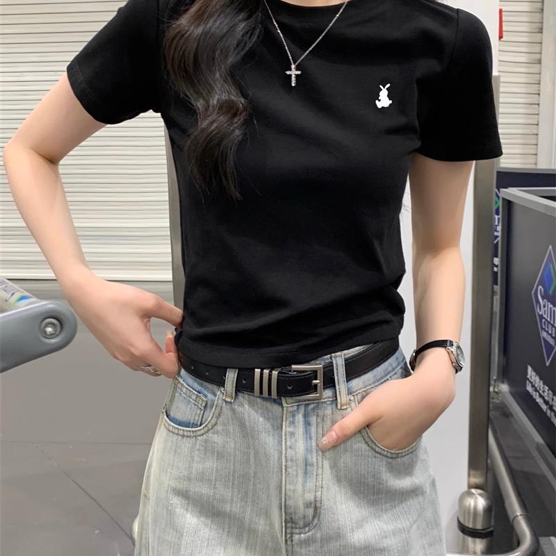 2025新款爆款正肩短袖黑色t恤女夏季刺绣别致独特减龄甜辣小上衣