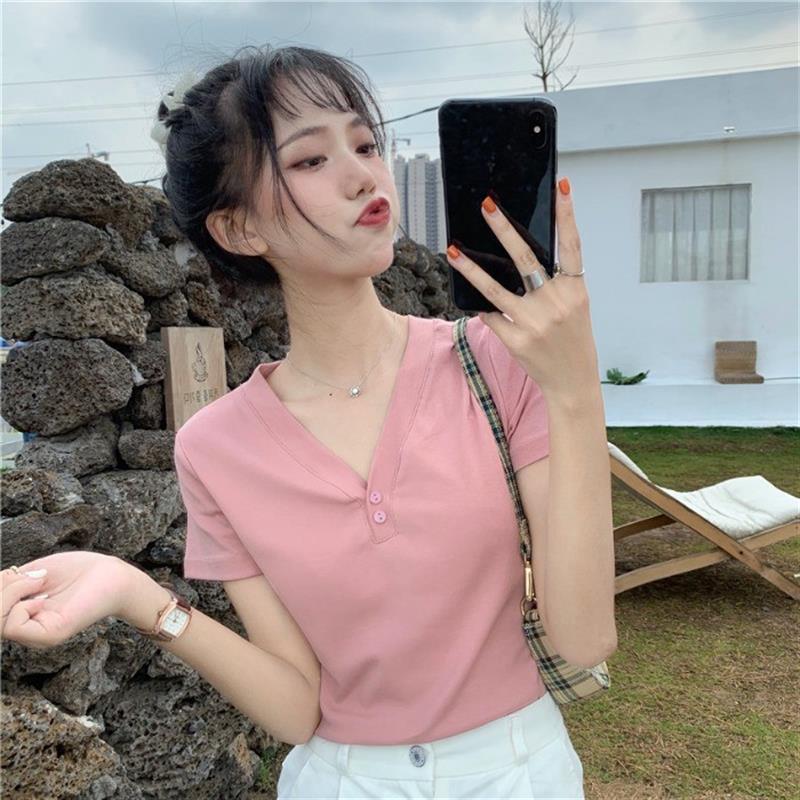 V领粉色短袖T恤女2025新款夏季修身显瘦小众别致辣妹正肩短款上衣