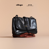 食草堂包包黑标系列新款 水晶植鞣头层牛皮邮差包轻复古高级感云恒