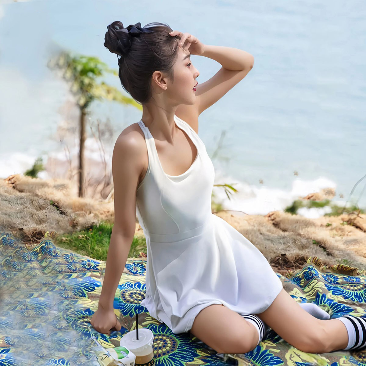 北美阿洛A家瑜伽运动连体连衣裙