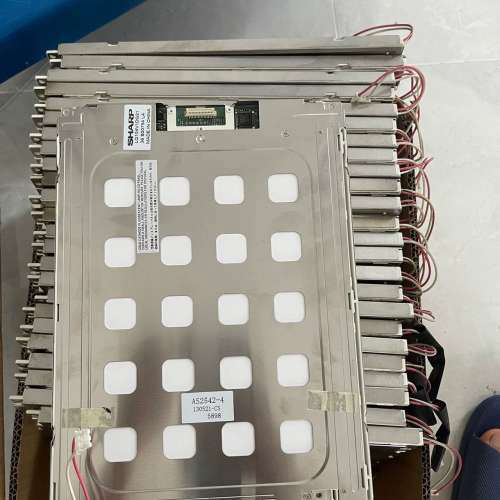 夏普10.4寸LQ104V1DG21/11，成色很好