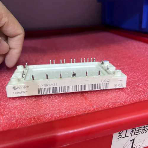 拆机FP15R12KT3 英飞凌模块，成色如图