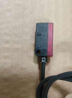 Baumer堡盟FIXY 10N51E1光电开关，原装拆机，