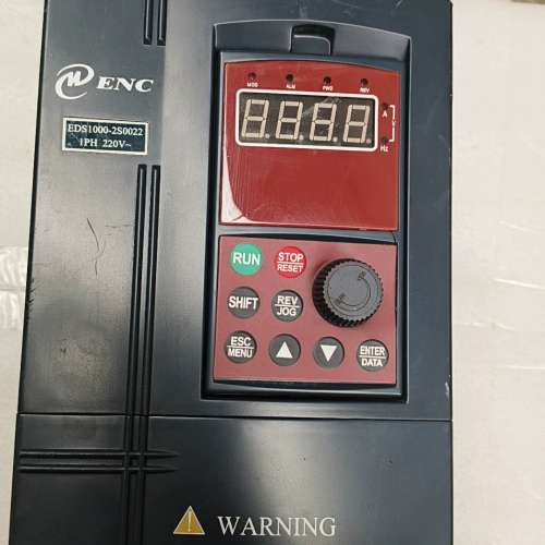 易能ENC变频器，型号EDS1000-2S0022LJM，