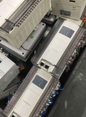 信捷PLC，型号：XDME-60T10-E，成色新，年份好，