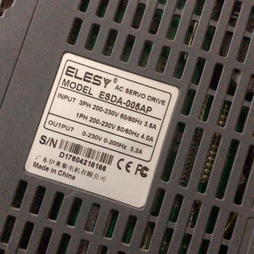 伊莱斯驱动器ESDA-008AP(0.75KW)200元