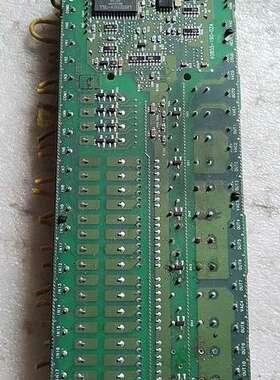 AB罗克韦尔 pLC  1761－L32BWA ，实物拍摄，