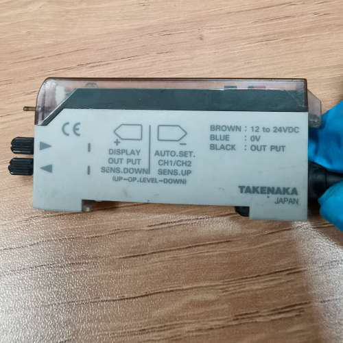 竹中TAKEX光纤放大器传感器 F70AR 原装拆机 现货实