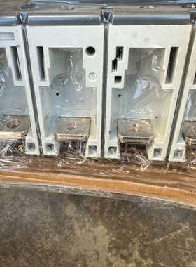 ABB XT5H400安断路器