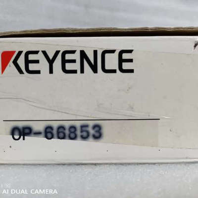 基恩士PLC  OP-66853实物图，成色漂亮，功能完好，