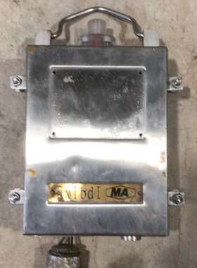 GJC4矿用甲烷传感器，二手的，标牌没了，下面断了，当配件卖