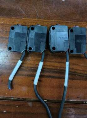 基恩士对射传感器PZ-G51PR，PZ-G51T，实物图，剪