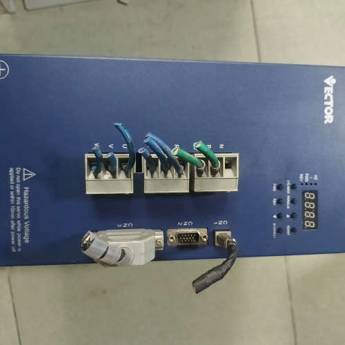 原装拆机威科达驱动器威科达驱动器VEC-VB-7R5R33B