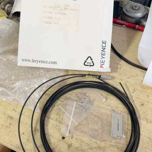 基恩士全新FU-40光纤原装正品货，现货现发。有两盒，单价4